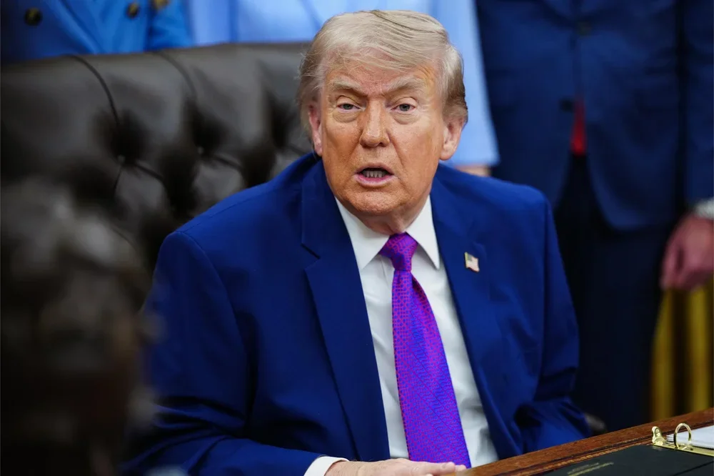 Donald Trump, este lunes, durante su comparecencia en el Despacho Oval de la Casa Blanca.